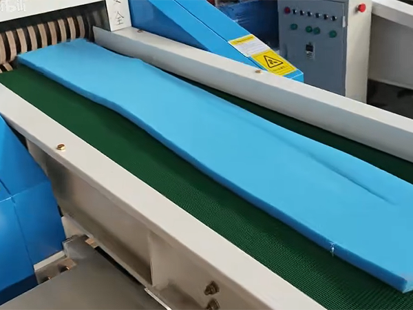 聚氨酯海綿切粒機